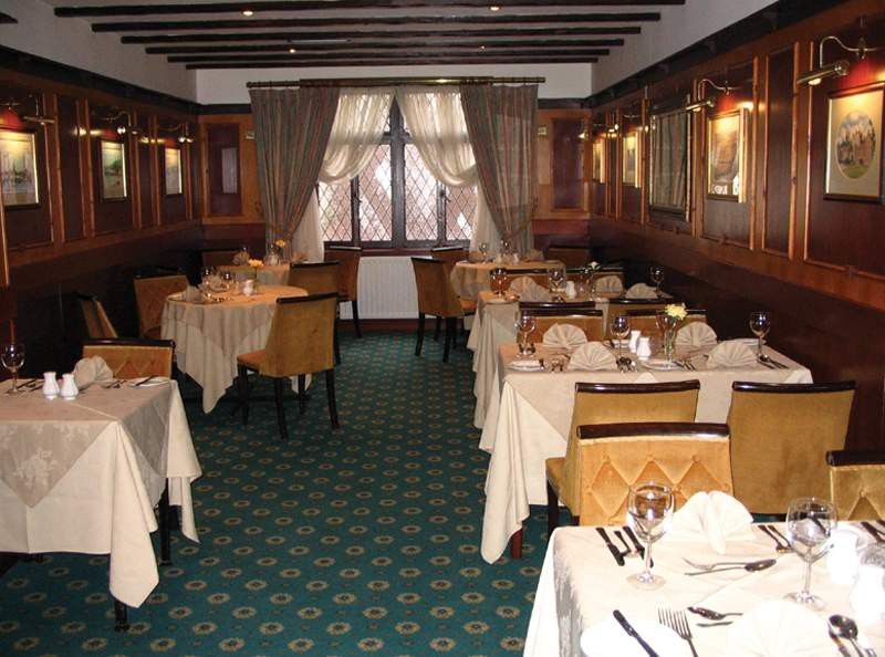 Windsor Hotel Нэрн Экстерьер фото
